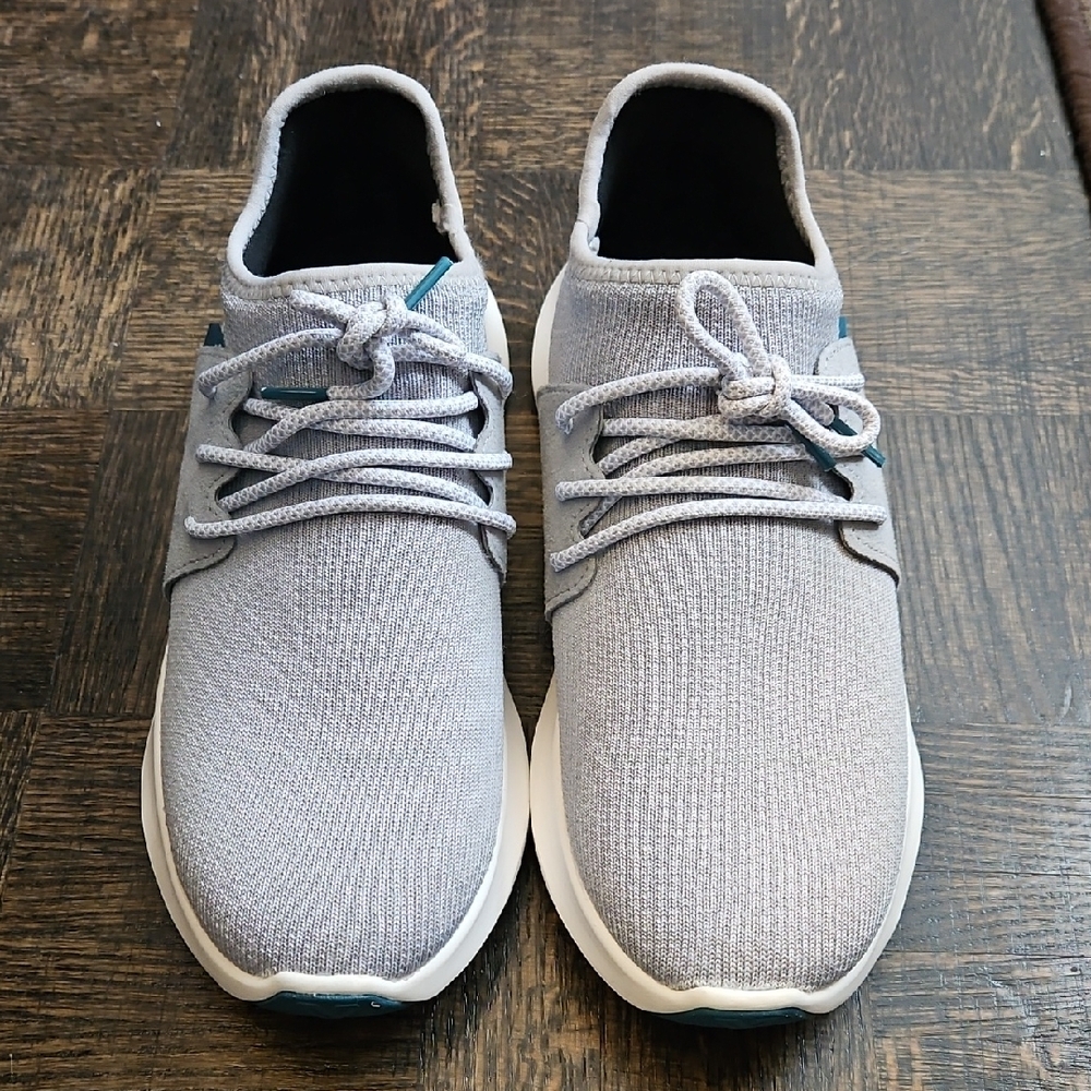 Vessi Sneakers